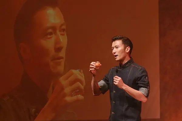 国际巨星喜欢中国美食吗_巨星国际娱乐场_巨星食品有限公司
