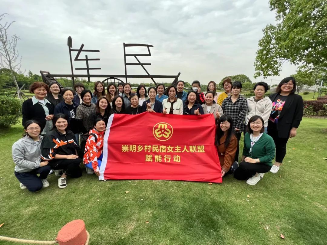 咖啡小车_小车咖啡色内饰_小车咖啡色