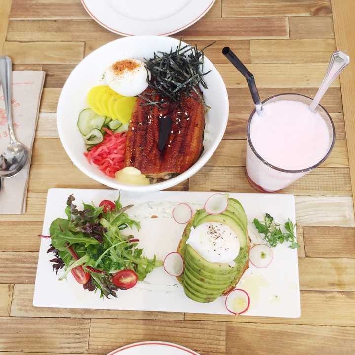 西餐厅的面包片叫什么_高级西餐厅里的面包店_高级的面包店